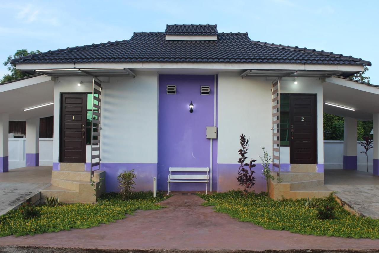 Emma Guesthouse Jertih Exterior photo